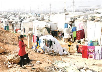 لاجئين سوريين على حدود لبنان مدينة زحلة